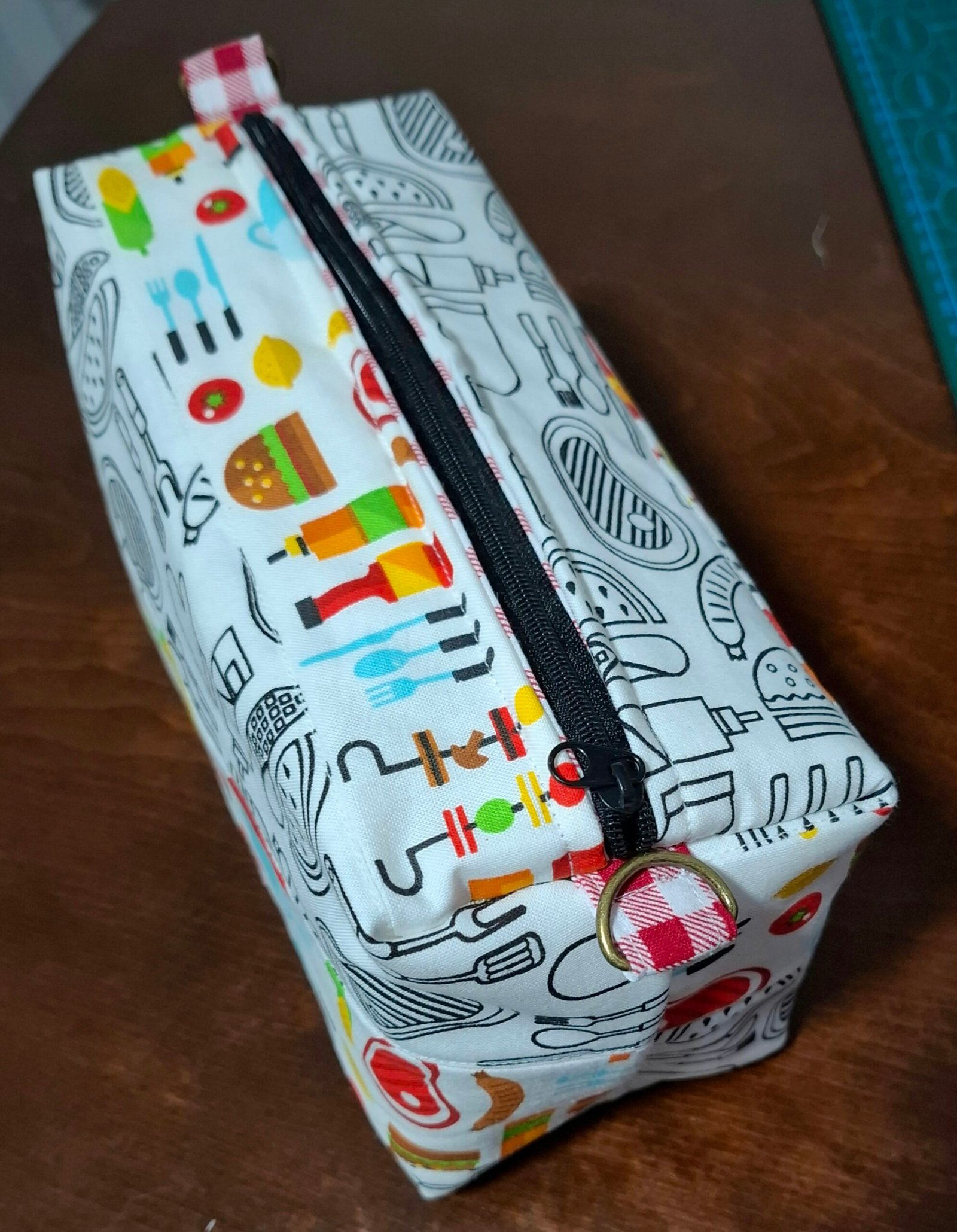 Quilted Boxy Bag - Image 3